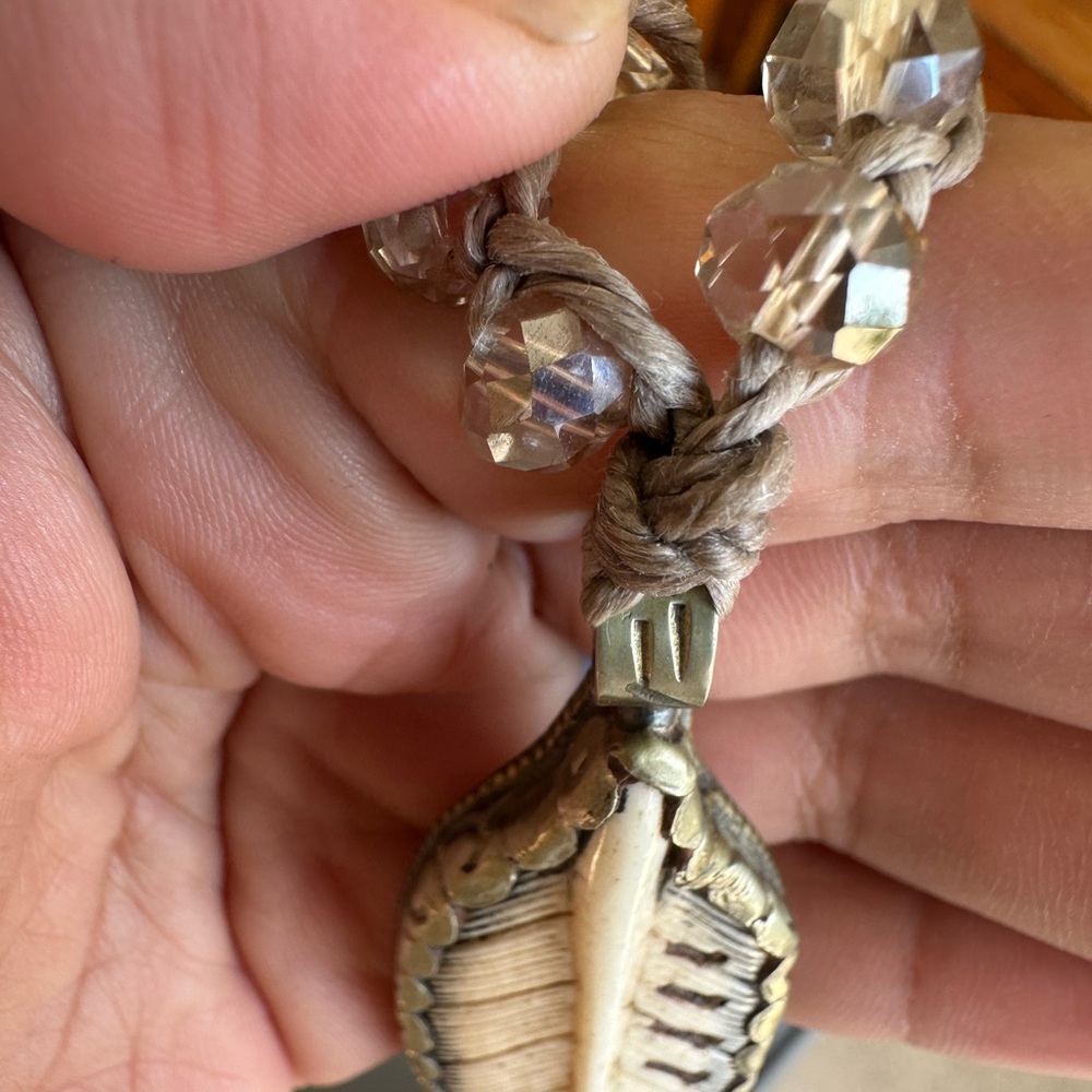 Source Unknown Silver Feather Necklace With Cream… - image 4